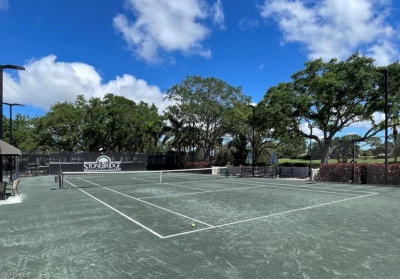 1789 Winding Oaks Way, Naples, FL 34109 Photo