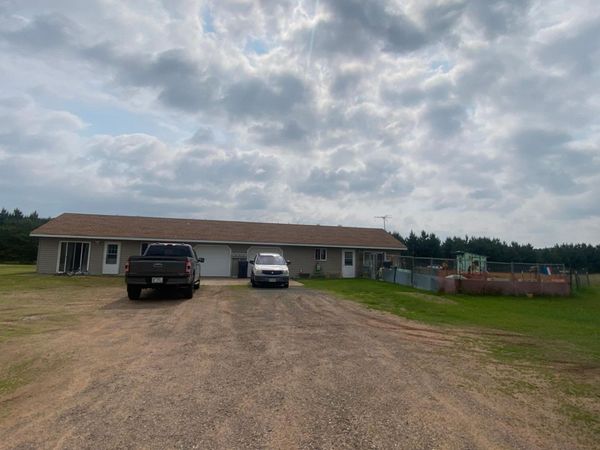 2886 E River Road , Saint Croix Falls, WI 54024