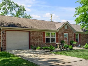 102 Parkwood Drive, Wilmore, KY 40390