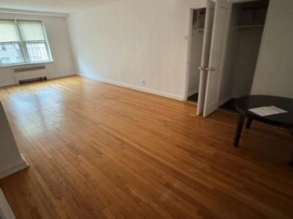 2090 Barnes Avenue , Unit 4D, Bronx, NY 10462