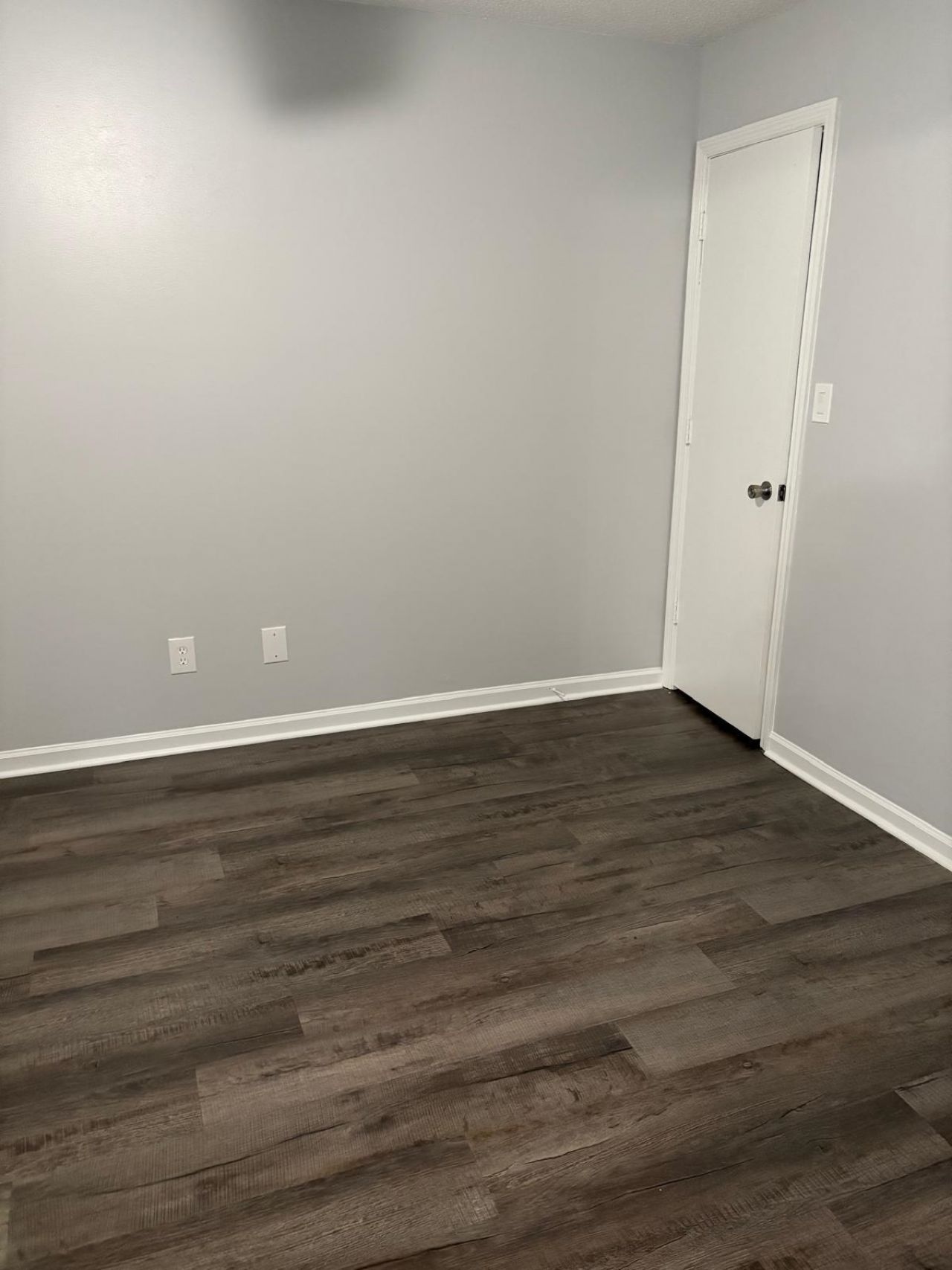 2005 Greens Blvd.  Photo 11