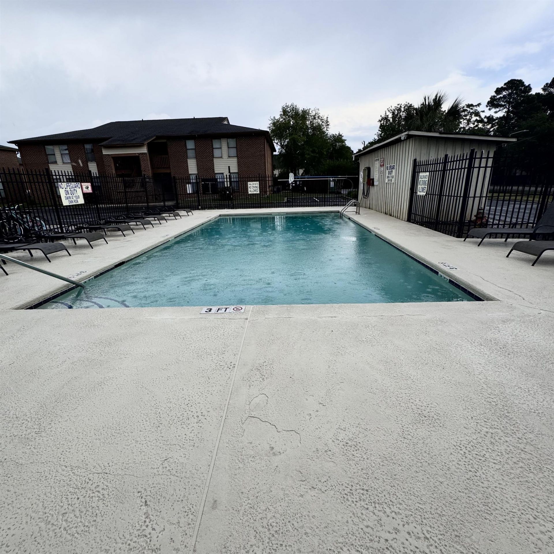 2005 Greens Blvd.  Photo 4
