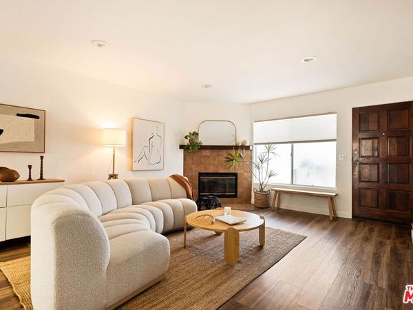 1906 W Victory Boulevard, Unit 9, Burbank, CA 91506