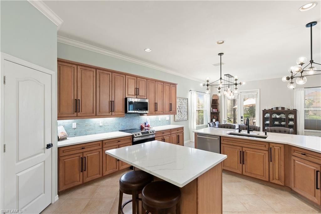 8503 Laurel Lakes Cv , Naples, FL 34119 Photo