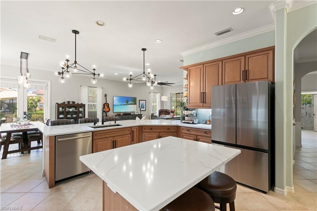 8503 Laurel Lakes Cv , Naples, FL 34119 Photo