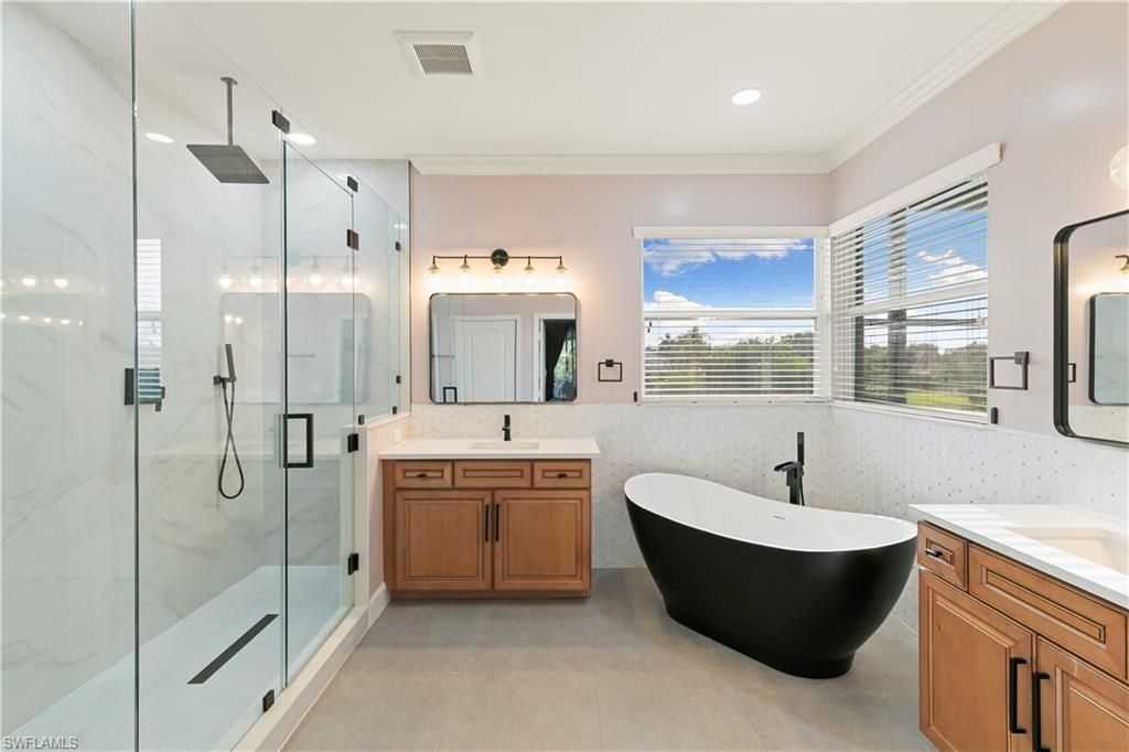 8503 Laurel Lakes Cv , Naples, FL 34119 Photo