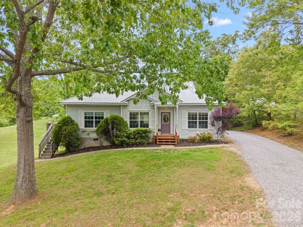 233 Thompson Cove Road , Clyde, NC 28721