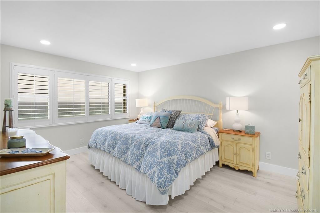9400 S Ocean Drive, Unit 901, Jensen Beach, FL 34957 Photo