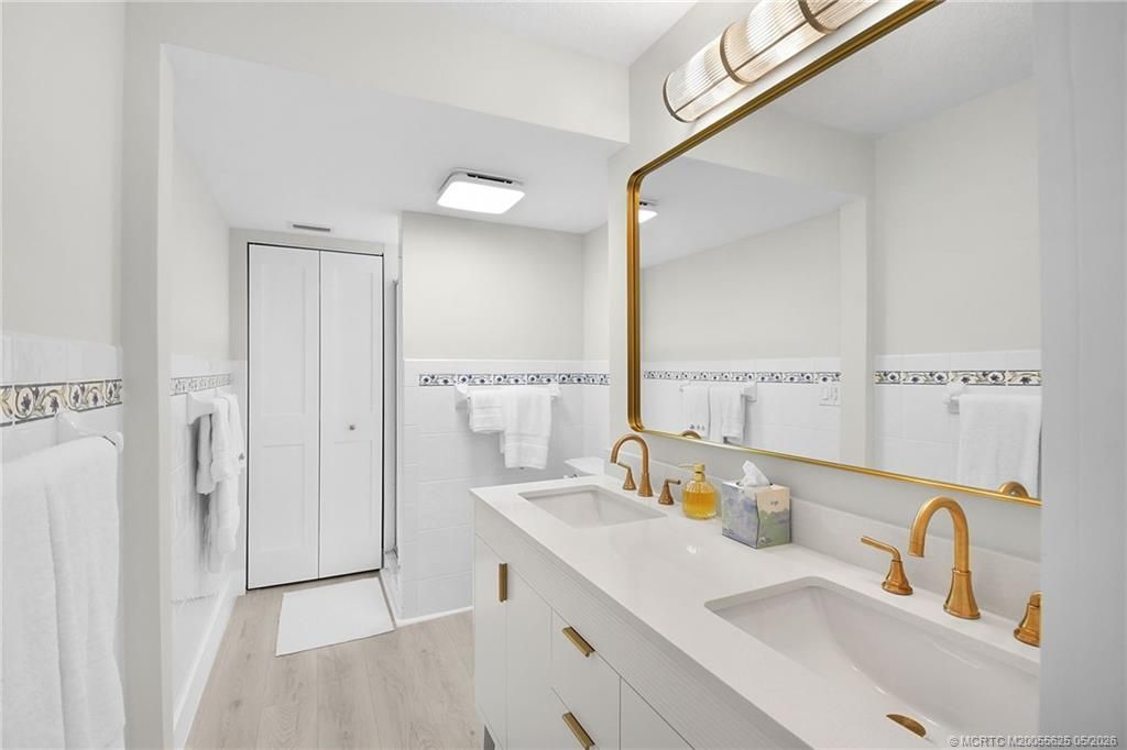 9400 S Ocean Drive, Unit 901, Jensen Beach, FL 34957 Photo