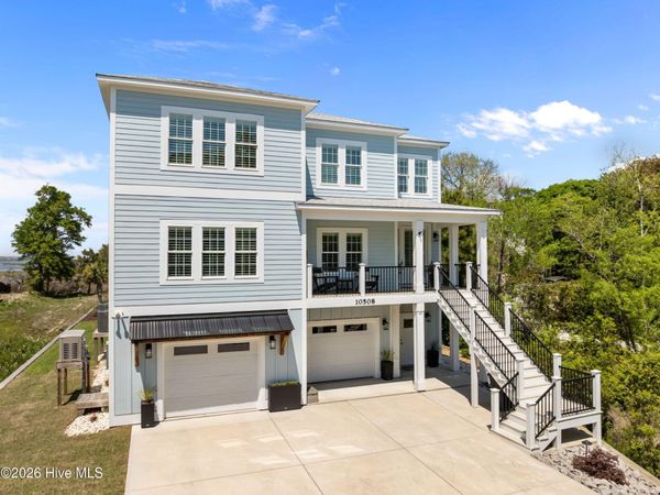 10508 Coast Guard Road, Emerald Isle, NC 28594