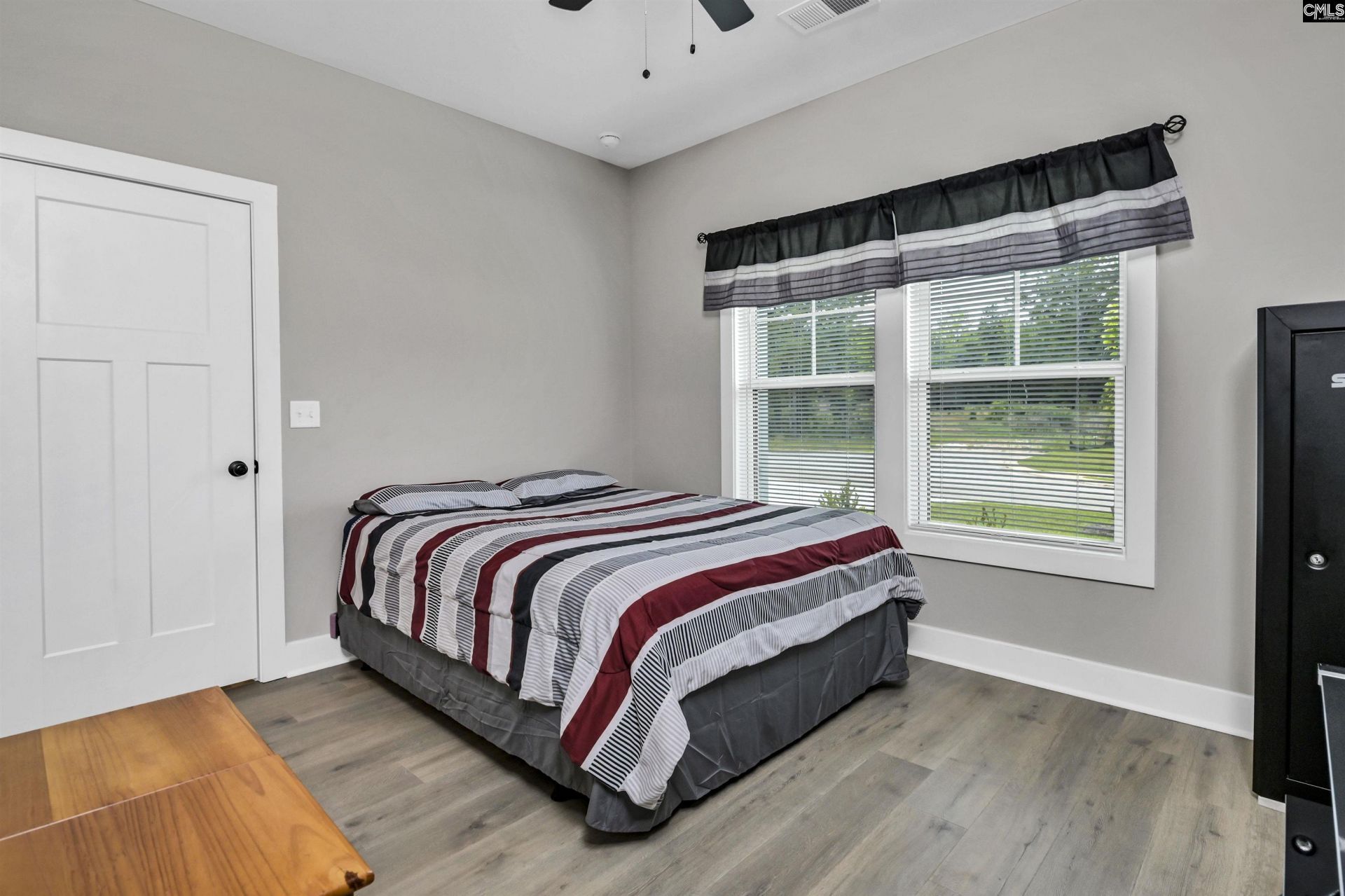 191 Collins Cove Drive  Photo 23