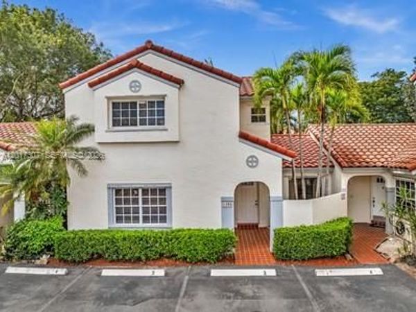 1395 Cottonwood Cir , Unit 1395, Weston, FL 33326