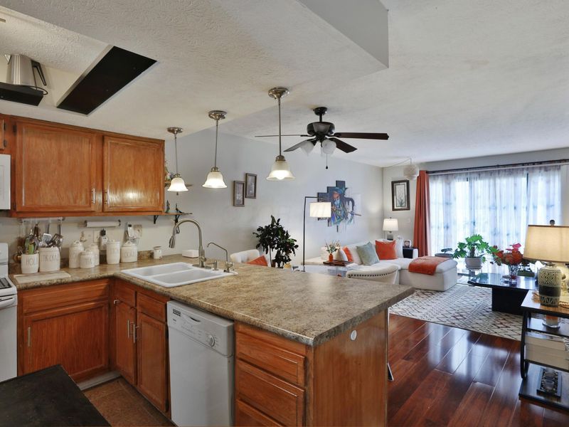 2621 Summer Drive, Dublin, OH 43016 Photo 4