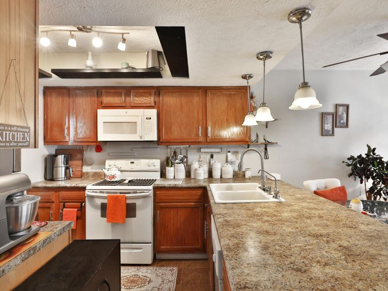 2621 Summer Drive, Dublin, OH 43016 Photo 5