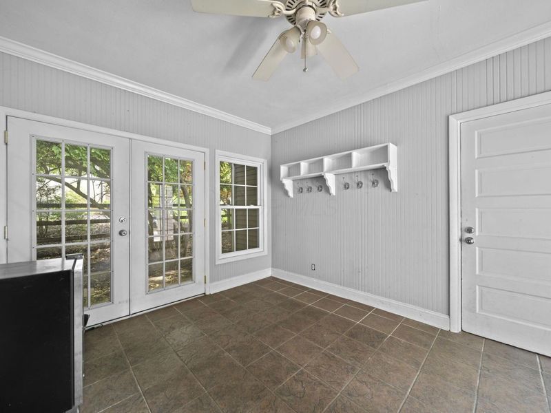 187 W Riverglen Drive, Columbus, OH 43085 Photo 24