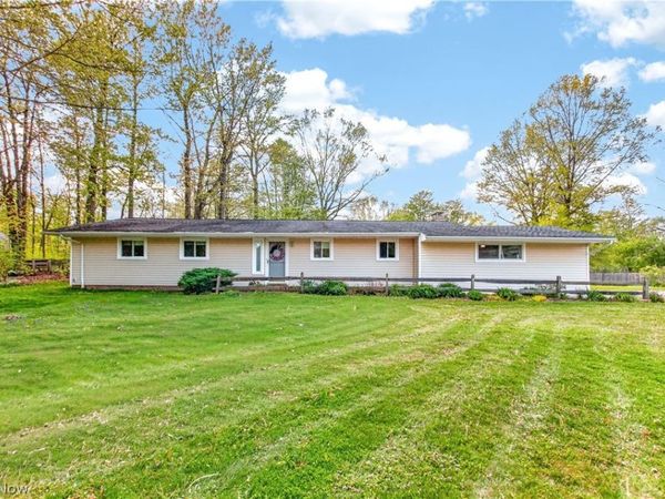 12808 Wellswood Trail , Chesterland, OH 44026