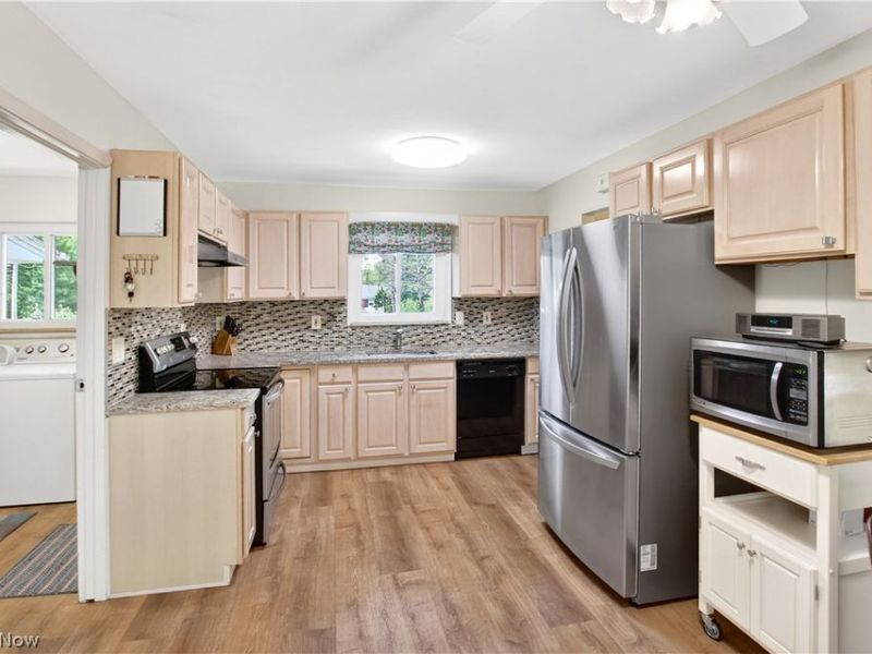 12808 Wellswood Trail, Chesterland, OH 44026 Photo 12
