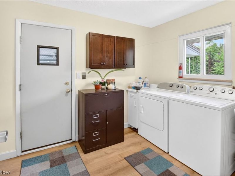 12808 Wellswood Trail, Chesterland, OH 44026 Photo 16