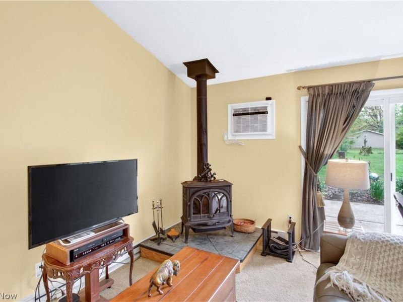 12808 Wellswood Trail, Chesterland, OH 44026 Photo 5