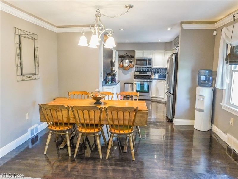 774 Eastwood Street, Geneva, OH 44041 Photo 9