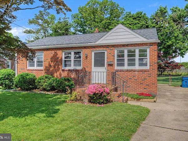 211 DUMONT ROAD, WILMINGTON, DE 19804