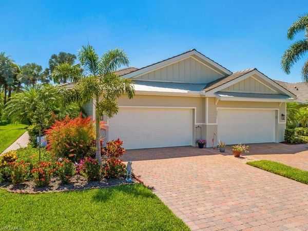 14867 Edgewater CIR , NAPLES, FL 34114