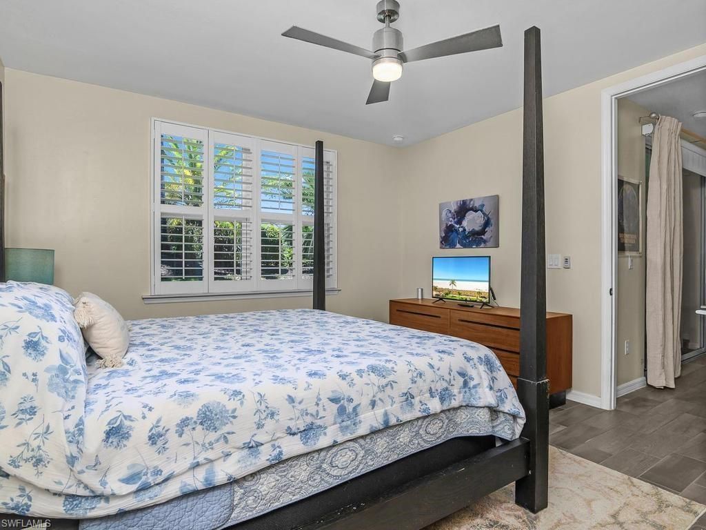 14867 Edgewater Cir , Naples, FL 34114 Photo