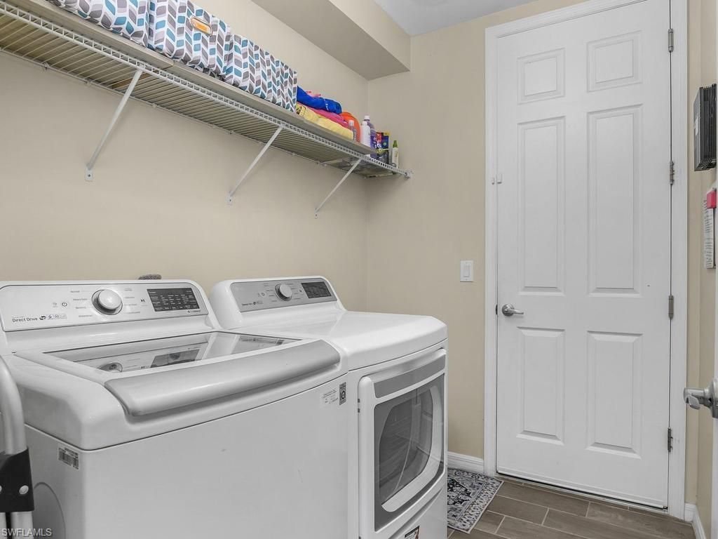 14867 Edgewater Cir , Naples, FL 34114 Photo