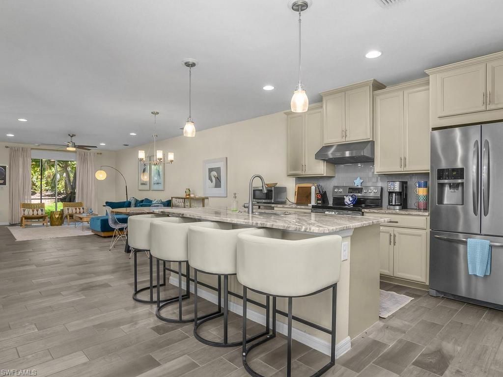 14867 Edgewater Cir , Naples, FL 34114 Photo