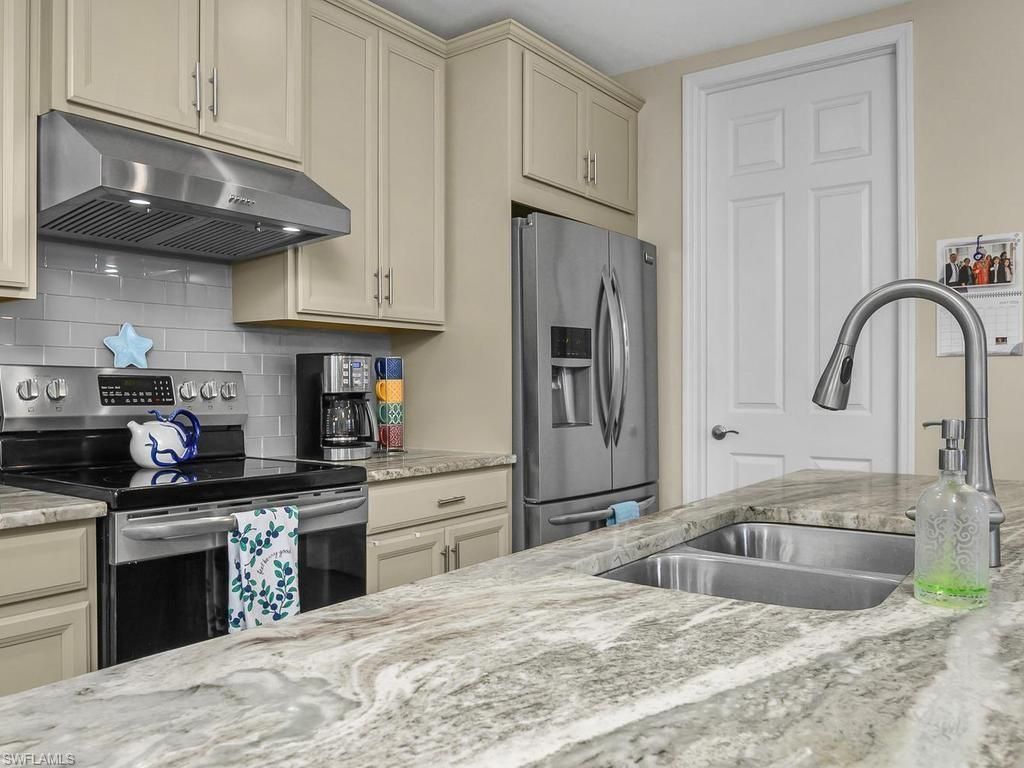 14867 Edgewater Cir , Naples, FL 34114 Photo
