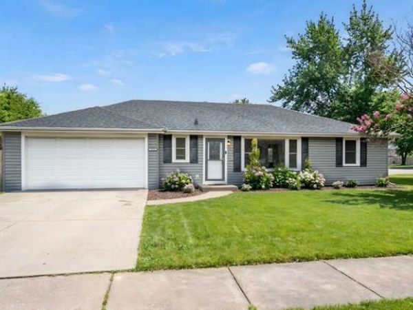 9359 Ridgeland Avenue , Oak Lawn, IL 60453