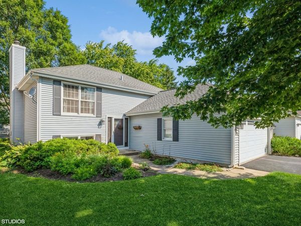 1121 Needham Road , Naperville, IL 60563