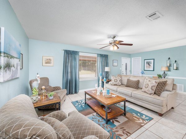 6353 Starhill Drive, Milton, FL 32570