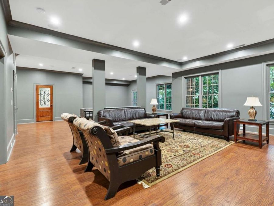 Property Image 79