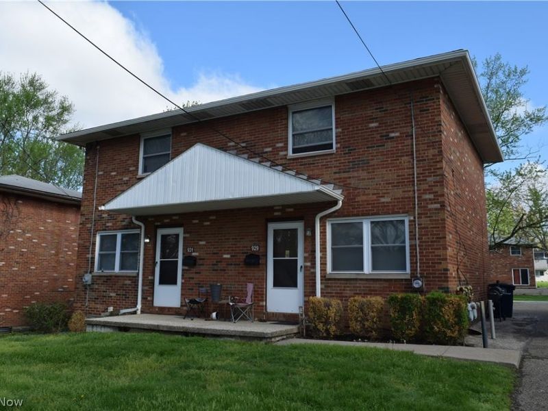 929-931 Rosamond Avenue, Akron, OH 44307 Photo 2
