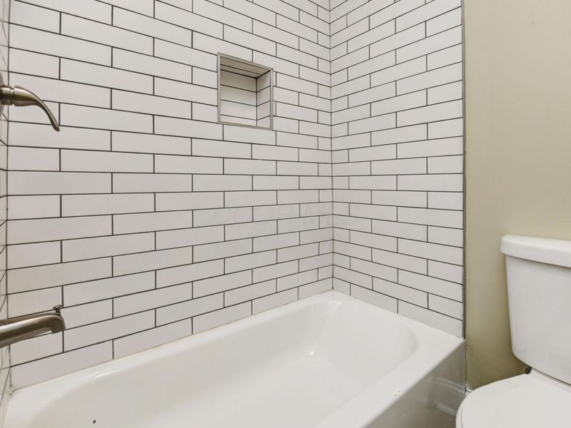Columbus, OH 43205 Photo 26