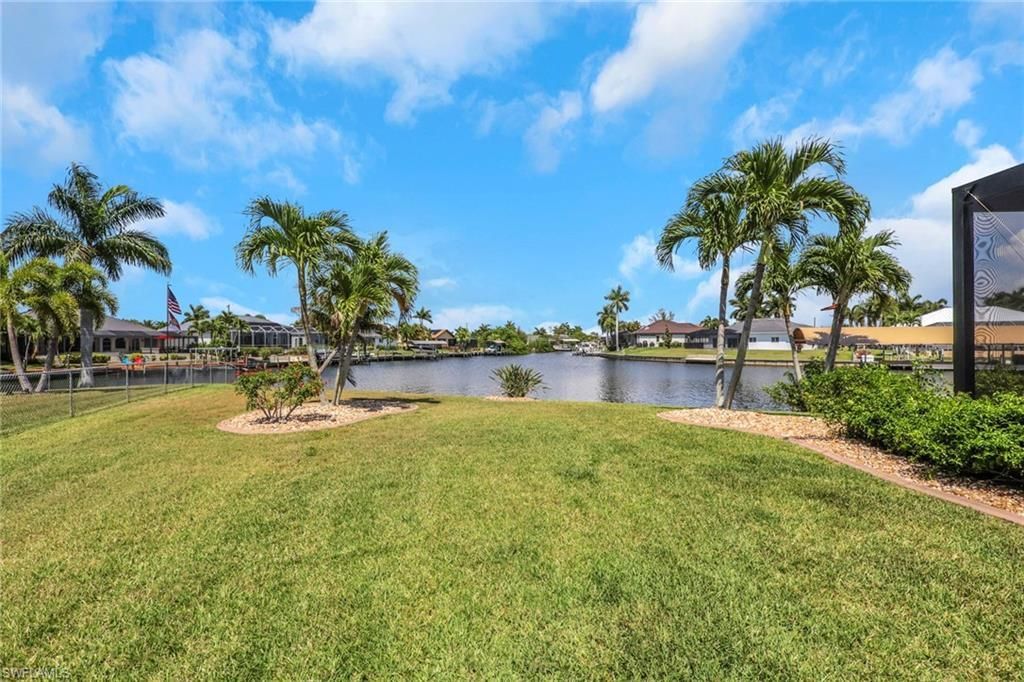 4333 SW 25th Ave, Cape Coral, FL 33914 Photo