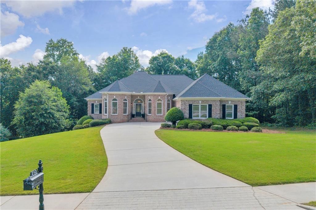 212 Asante Drive, Ellenwood, GA 30294 Main Photo