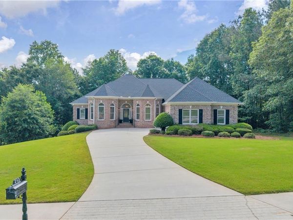 212 Asante Drive, Ellenwood, GA 30294