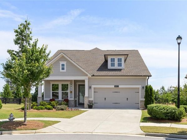 6853 River Rock Drive , Flowery Branch, GA 30542