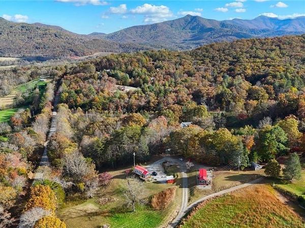 476 478 Lapidary Lane , Young Harris, GA 30582