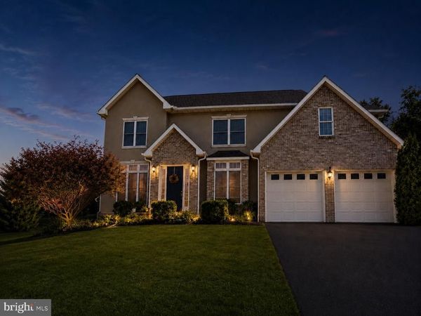 115 MOONLIGHT DRIVE, GREENCASTLE, PA 17225