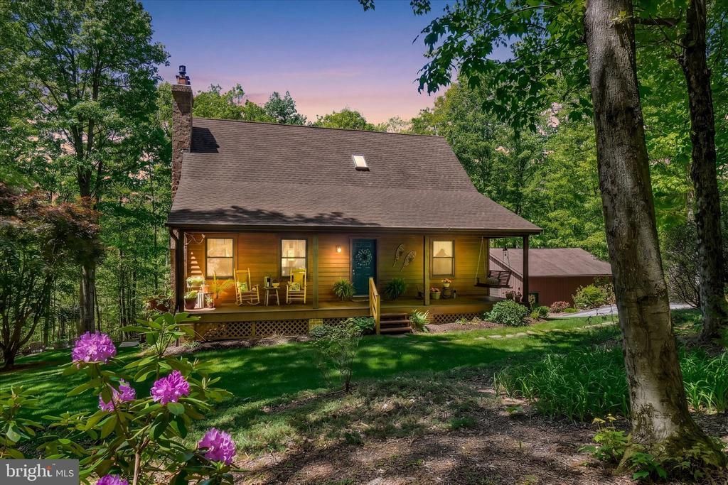 2385 BREMER ROAD, DOVER, PA 17315