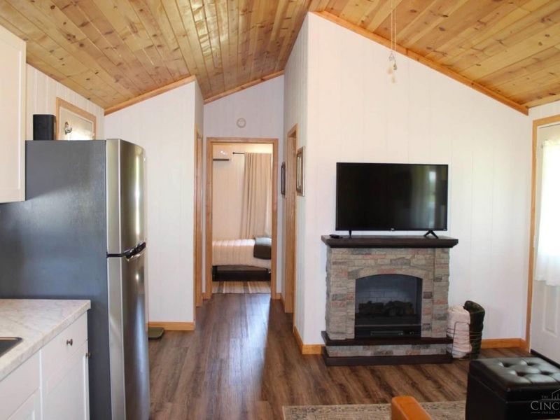 373 Malibu, Winchester, OH 45697 Photo 11