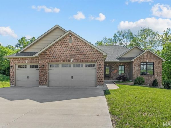 2218 Wind Crest Court, Washington, MO 63090