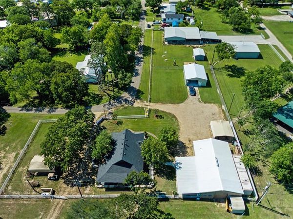 101 Friendship Circle, West Tawakoni, TX 75474