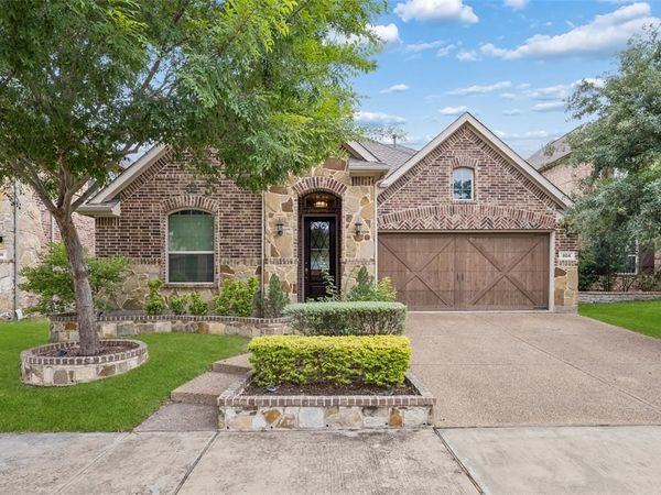 804 Duckett Drive, Euless, TX 76039