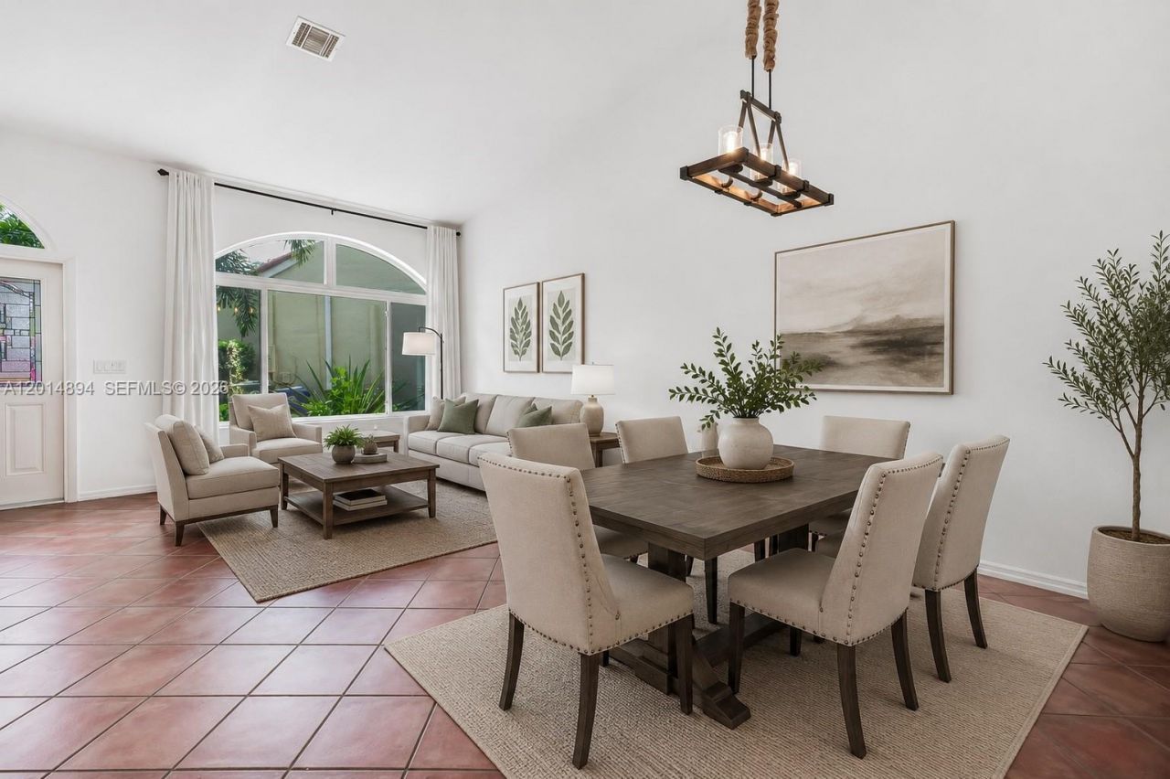 18168 SW 3rd St, Pembroke Pines, FL 33029 Photo