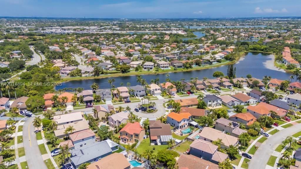 18168 SW 3rd St, Pembroke Pines, FL 33029 Photo