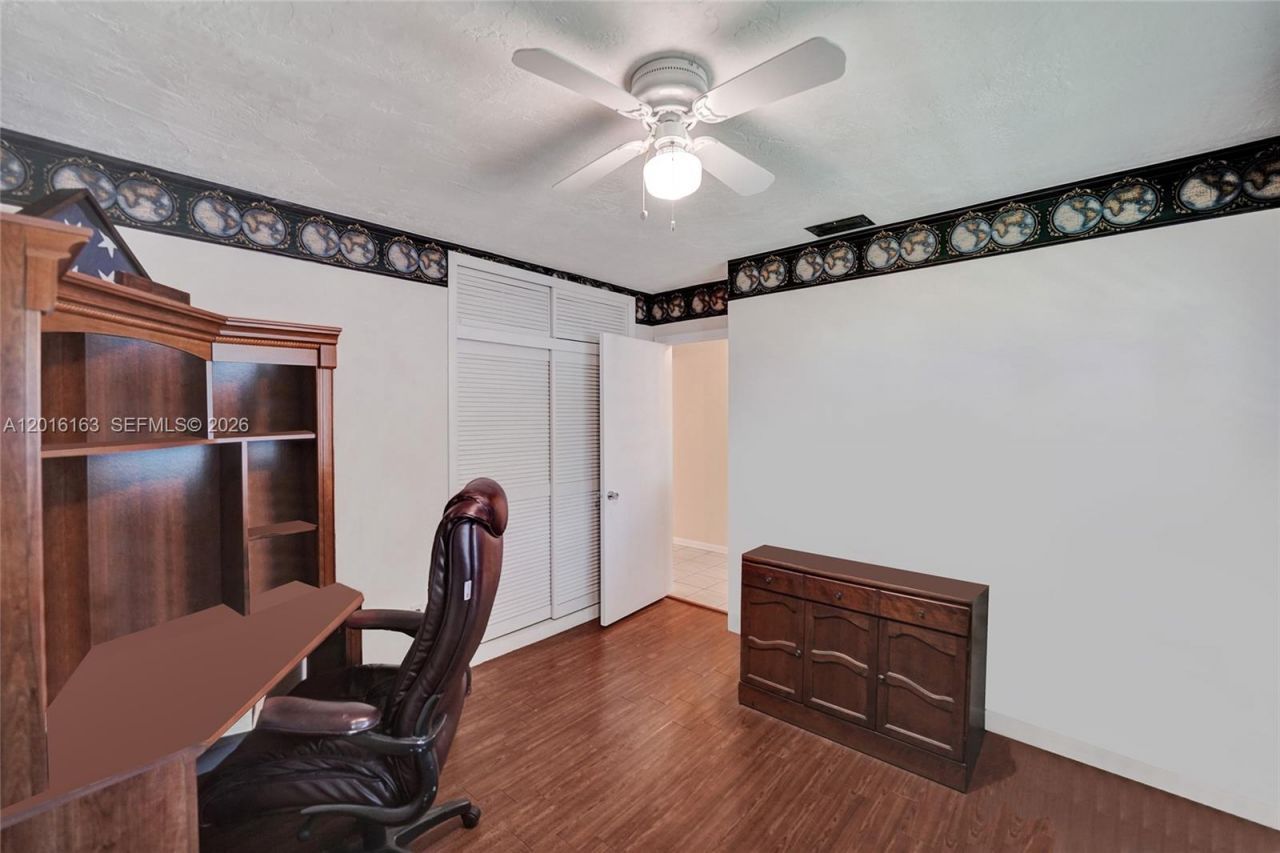 1330 NW 122nd Ave, Pembroke Pines, FL 33026 Photo